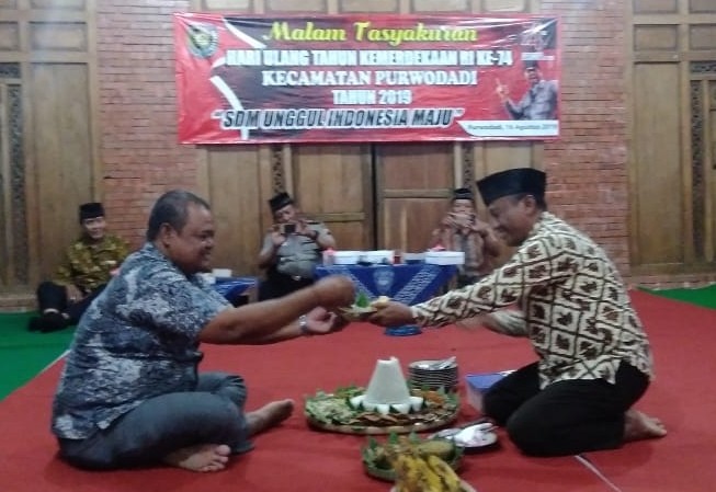 Malam Tasyakuran HUT Ke-74 Kemerdekaan Republik Indonesia di Pendopo Kecamatan Purwodadi