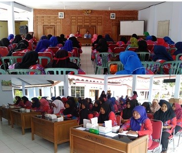 Penyuluhan KB dan Pertemuan Rutin IMP/PPKBD di Pendopo Kecamatan Purwodadi