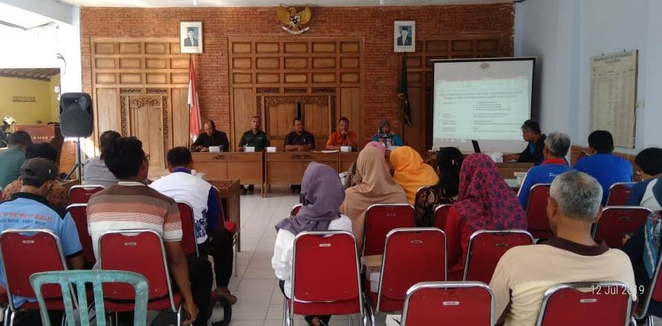 RAPAT PEMBENTUKAN PANITIA HUT KE-74 KEMERDEKAAN REPUBLIK INDONESIA TINGKAT KECAMATAN PURWODADI TAHUN 2019