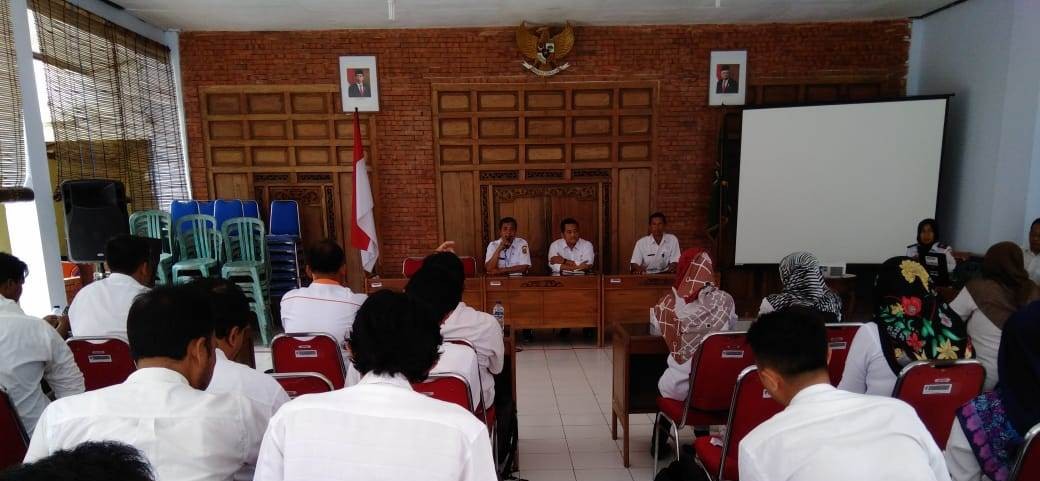 Sosialisasi Pajak dan Retribusi Daerah di Pendopo Kecamatan Purwodadi