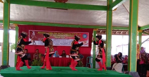 Lomba Tari Tradisional Dalam Rangka HUT Ke-74 Kemerdekaan Republik Indonesia Tingkat Kecamatan Purwodadi