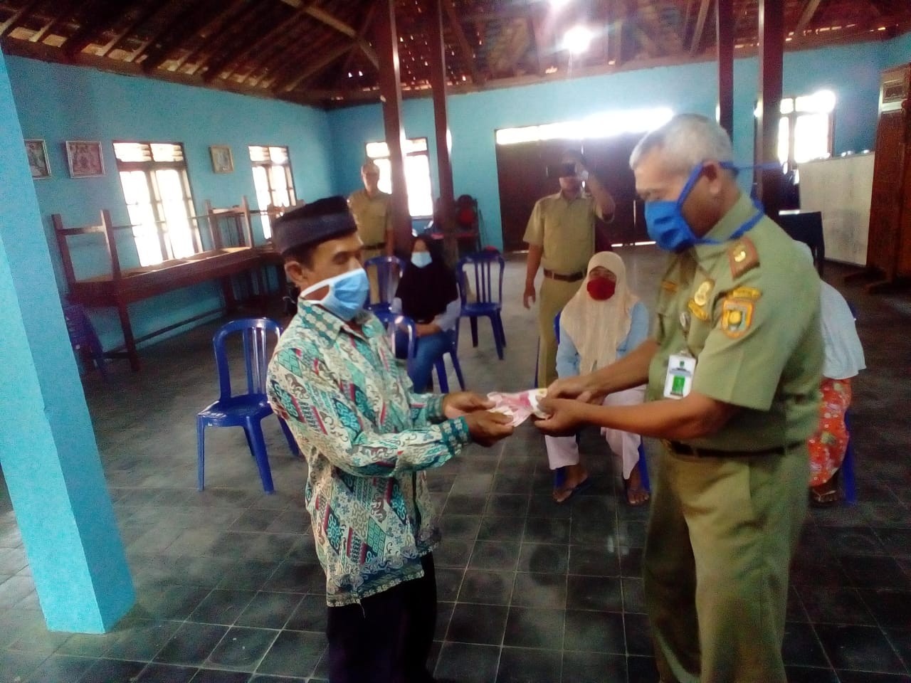 Penyaluran BLT DD Tahap II di Desa Guyangan Kecamatan Purwodadi