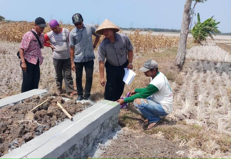 Monitoring Pembangunan  Desa di Desa Bongkot  Kecamatan Purwodadi