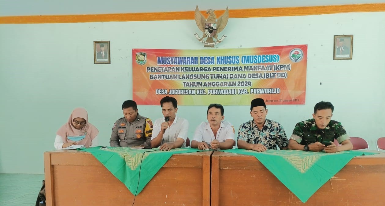 Musyawarah Desa Penetapan KPM BLT DD Tahun 2024 di Balai Desa Jogoresan Kecamatan Purwodadi