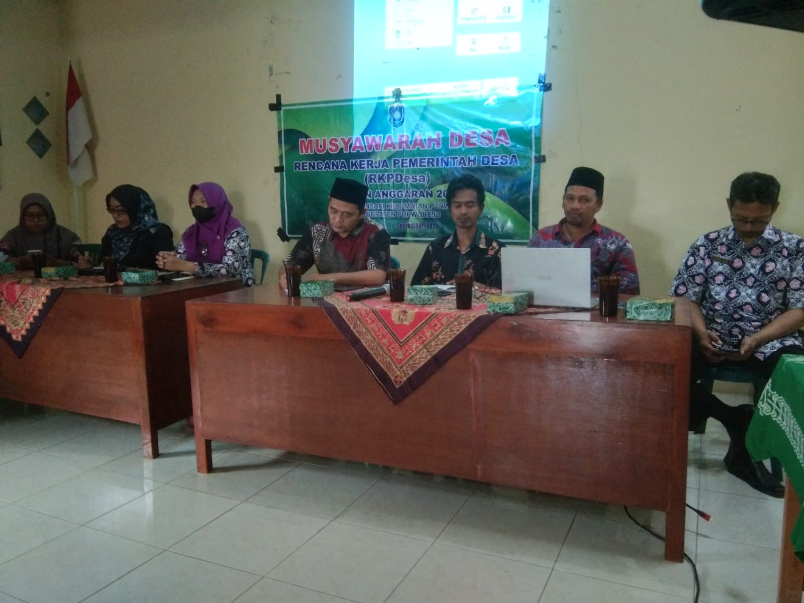 Musyawarah Perencanaan Pembangunan Desa Penyusunan RKPDES Tahun Anggaran  2024 di Balai Desa Kebonsari Kecamatan Purwodadi