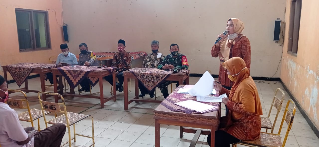 Penyaluran BLT DD Bulan Ke-8 di Desa Keduren Kecamatan Purwodadi 