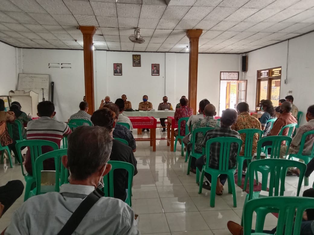 Pengambilan Sumpah Panitia Pilkades Desa Sumbersari Kecamatan Purwodadi