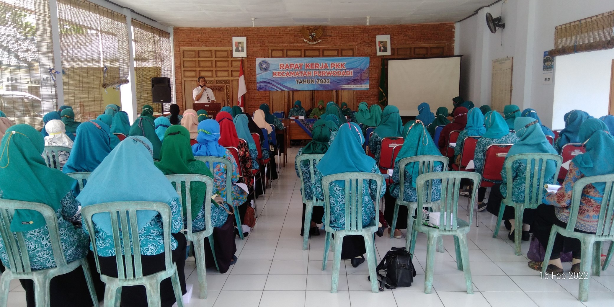 Rapat Kerja Tim Penggerak PKK Tahun 2022 Tingkat Kecamatan Purwodadi di Pendopo Kecamatan Purwodadi