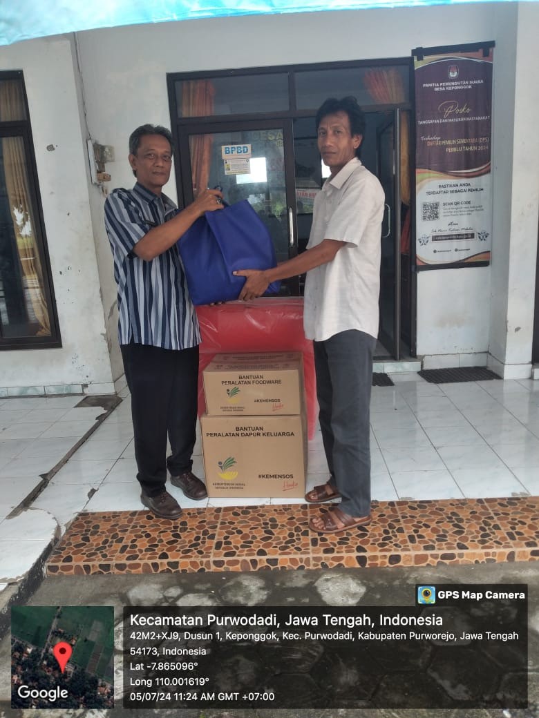 Penyerahan Bantuan dari Dinsos & KBPPPA Kabupaten Purworejo