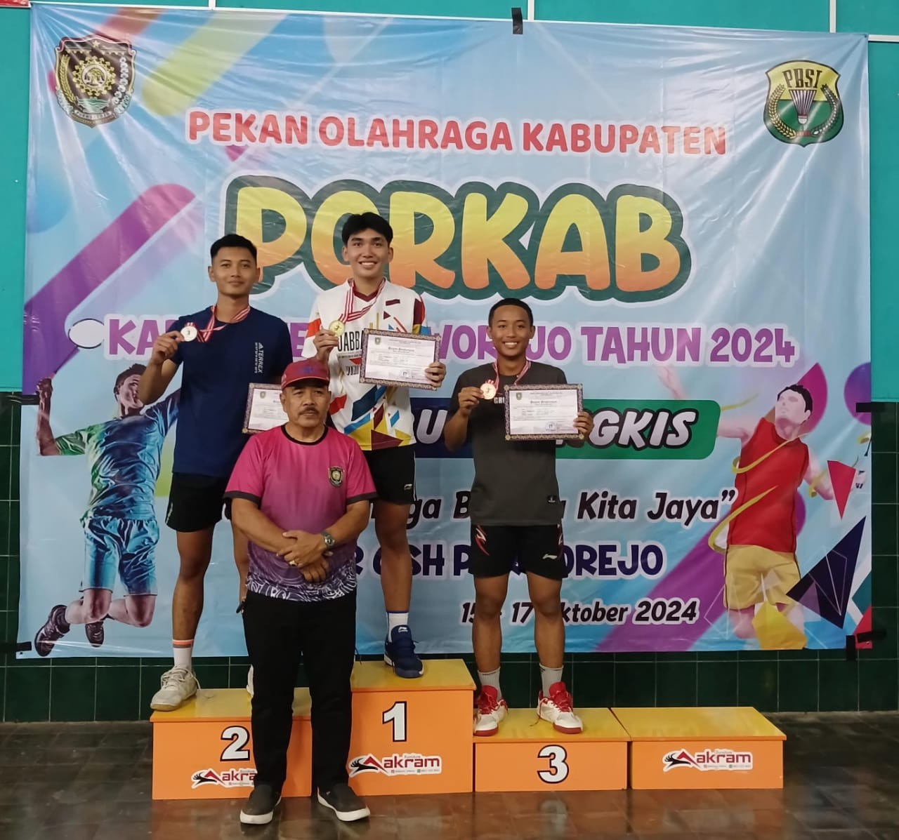 Kejuaraan Porkab Purworejo 2024, Atlet Bulutangkis Andrew Tjahya Reihansyah  Desa Purwosari Kecamatan Purwodadi  berhasil Juara Pertama         