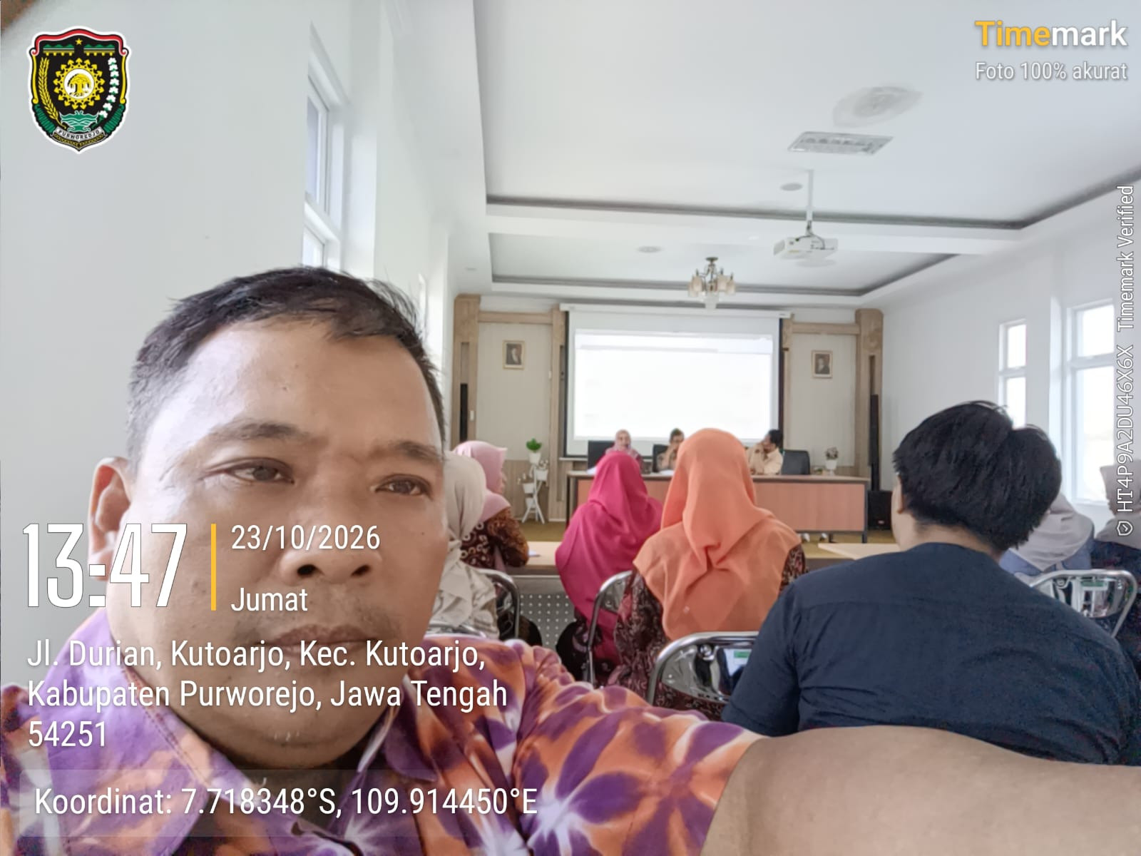 Sekcam Purwodadi Hadiri Verifikasi Laporan Evaluasi Kegiatan PUG Tahun 2024 dan 2025