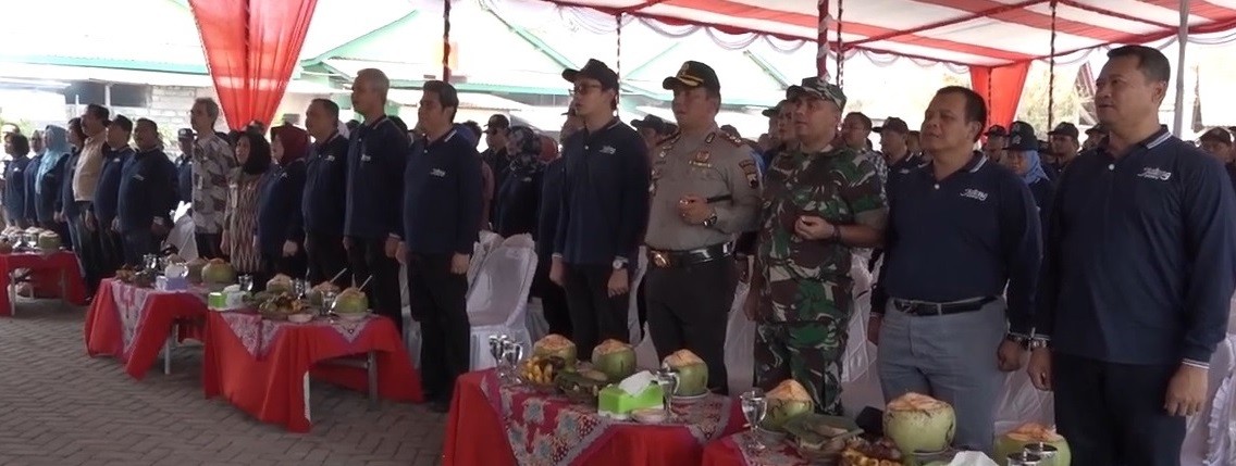 Apel Siaga Penyuluh Kehutanan dan Kampanye Penyuluhan di Pantai Jatimalang Purwodadi