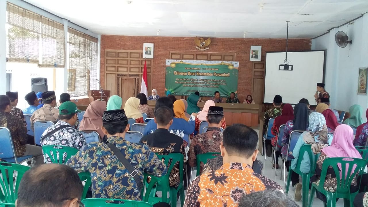 Halal Bihalal dan Silaturahmi  Keluarga Besar Kecamatan Purwodadi di Pendopo Kecamatan Purwodadi