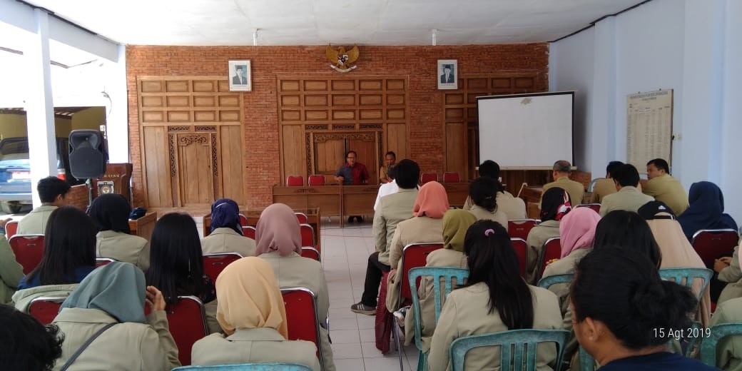 Presentasi Laporan Kegiatan KKN UGM Tahun 2019 di Kecamatan Purwodadi