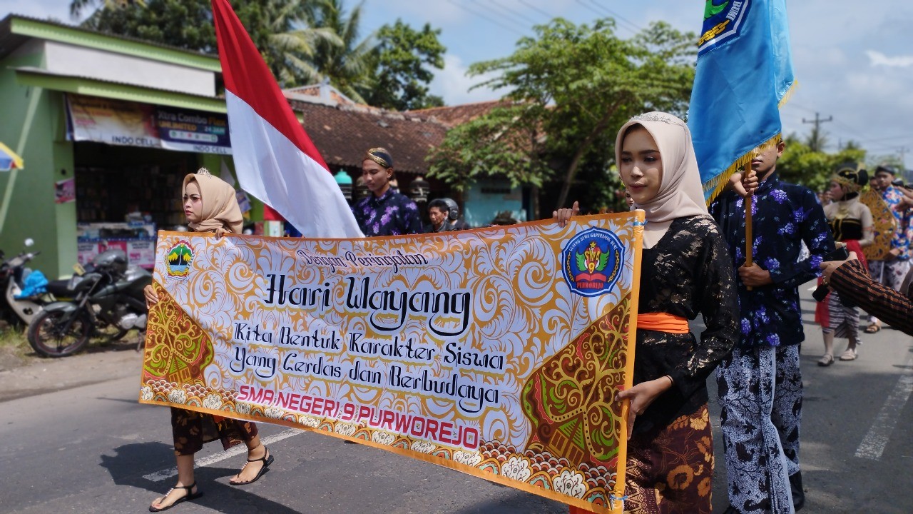 Pawai Wayang di Kecamatan Purwodadi dalam Rangka Memeriahkan Hari Wayang Nasional Tahun 2022