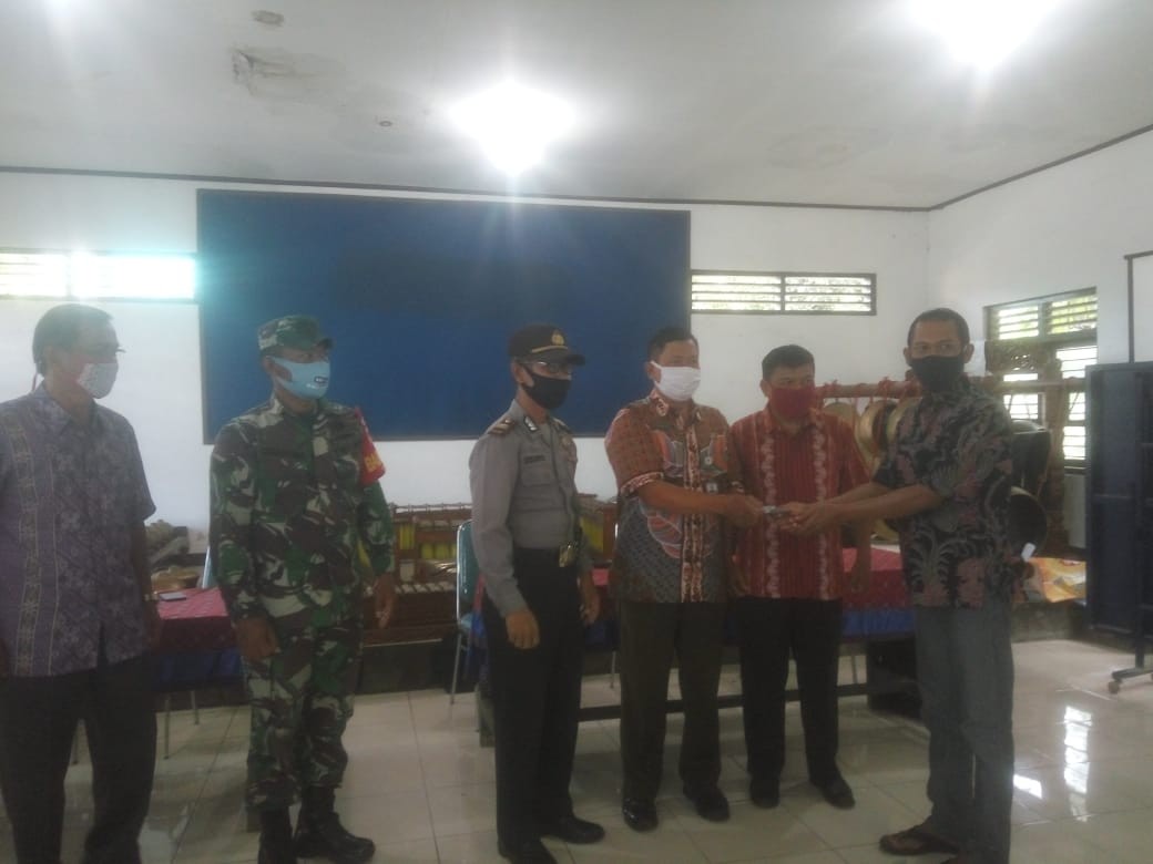 Penyaluran BLT DD di Desa Purwosari Kecamatan Purwodadi