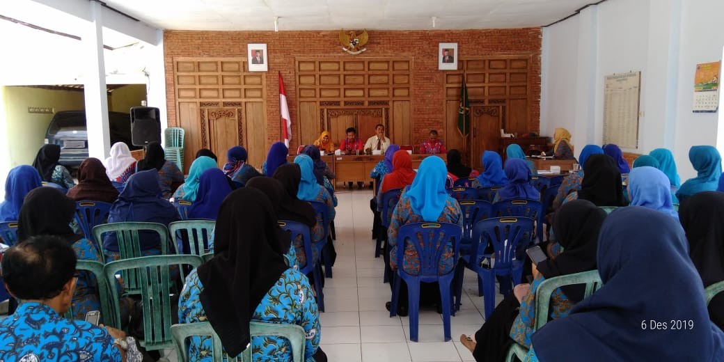 Rapat Koordinasi Sub Peran Pembantu Pembina Keluarga Berencana Desa (PPKBD) Kecamatan Purwodadi