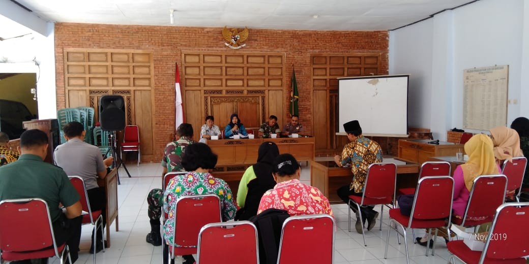 Rapat Koordinasi HUT Ke-48 KORPRI di Pendopo Kecamatan Purwodadi